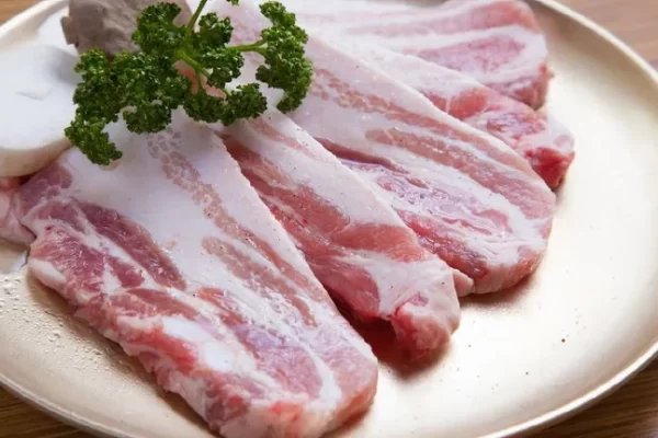 What part of pork is it not recommended to eat? High chance of contamination with germs